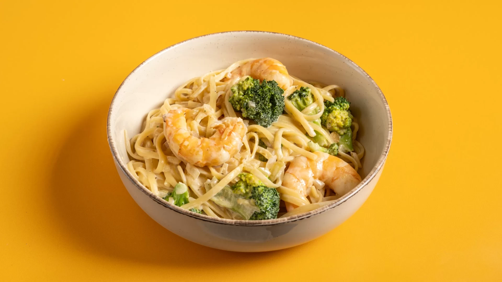 Capodecina Pasta Bar - wPT Creamy Shrimps with Broccoli